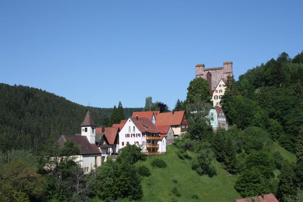 Roessle Berneck 3*